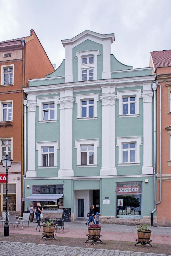 Rynek No 3 Apartment Wałbrzych Esterno foto